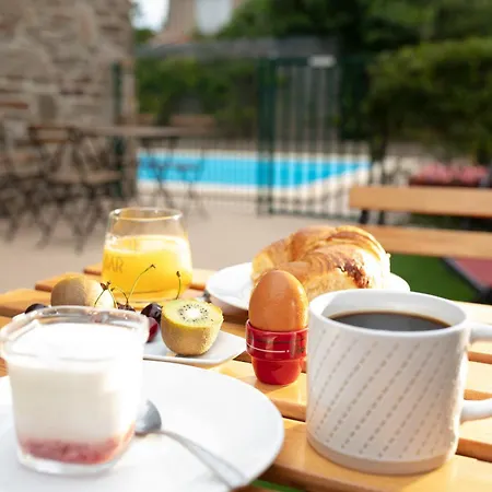 לינה וארוחת בוקר Maison Mignardise - Cite 4*