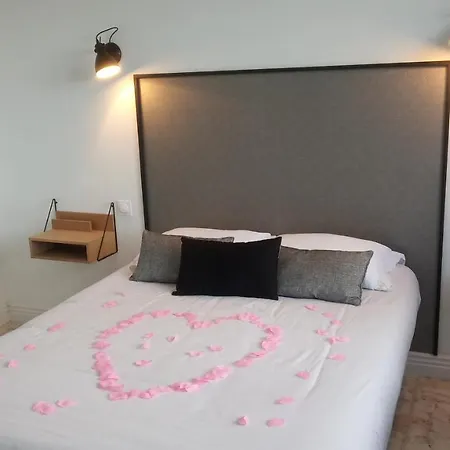 Bed and Breakfast Maison Mignardise - Cite 4*