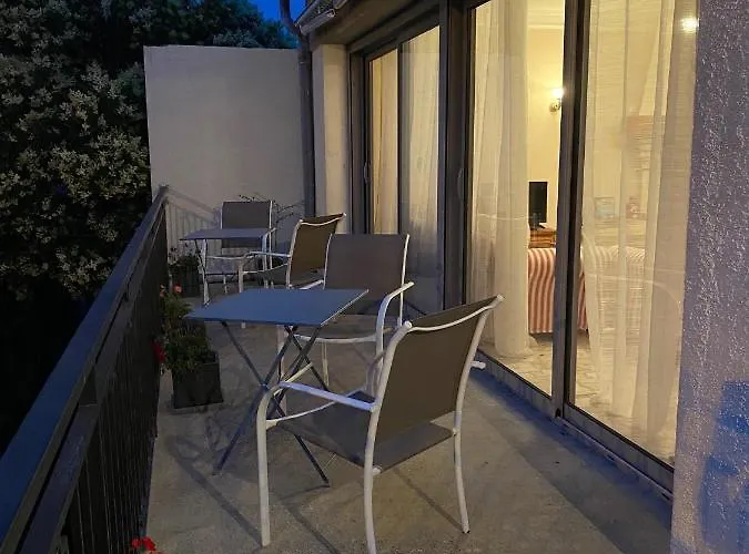 Bed & Breakfast Maison Mignardise - Cite 4*